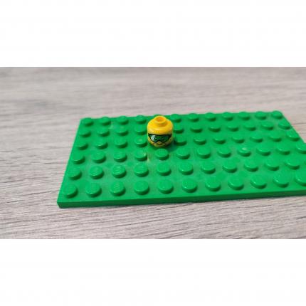 Figurine lunettes avec lunettes vertes 6071631 pièce détachée Lego #C06