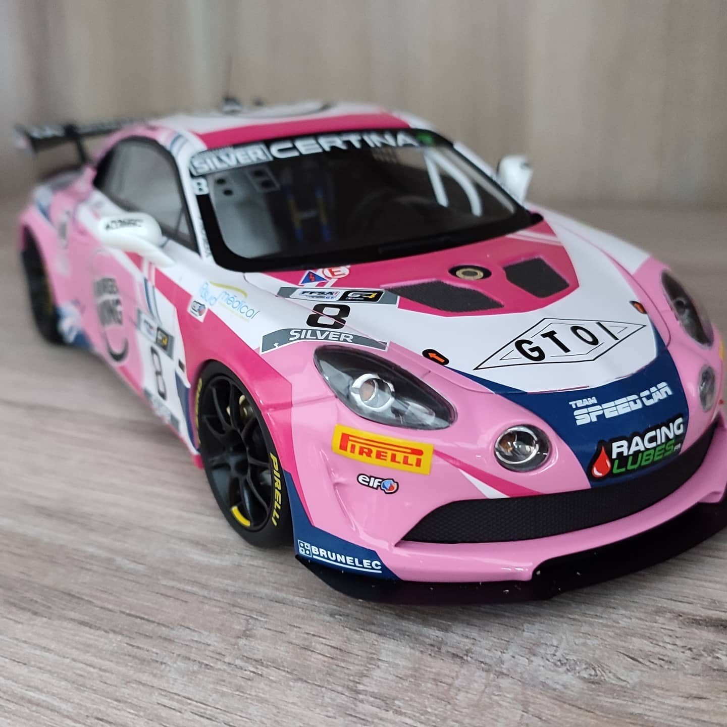 Alpine A110 GT4 de taille 1/18 et de marque Ottomobile