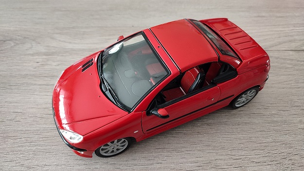 pièces détachées miniature Peugeot 206 cc Solido 1/18