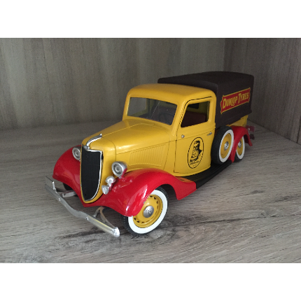 SOLIDO FORD V8 1936 DUNLOP TYRES 1/19