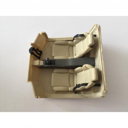 intérieur avec siège pièce détachée miniature jaguar XJ220 Maisto 1/18 1/18ème