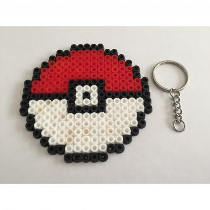 POKEBALL POKE BALL POKEMON NINTENDO PORTE CLE PERLE A REPASSER HAMA DECORATION