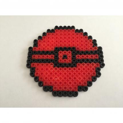 POKEBALL MEMOIRE BALL POKEMON PERLE A REPASSER HAMA DESSOUS DE VERRE DECORATION