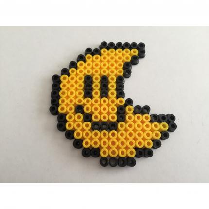 LUNE SMILEY JAUNE SUPER MARIO SNES PERLE HAMA DECORATION PIXEL ART