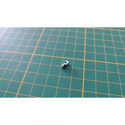 Petit clip 59E n°59 pièce détachée Renault R8 Gordini 1/8 1/8ème Eaglemoss collections #A67