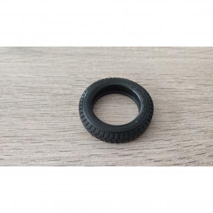 Pneu seul pièce détachée miniature jaguar SS 100 1937 1/18 burago #B62