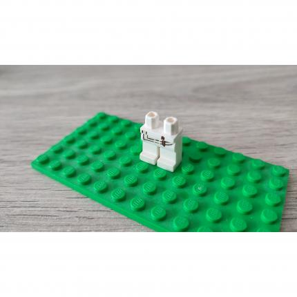 Hanches et jambes avec bord de chemise beige 4650494 pièce détachée Lego #C06