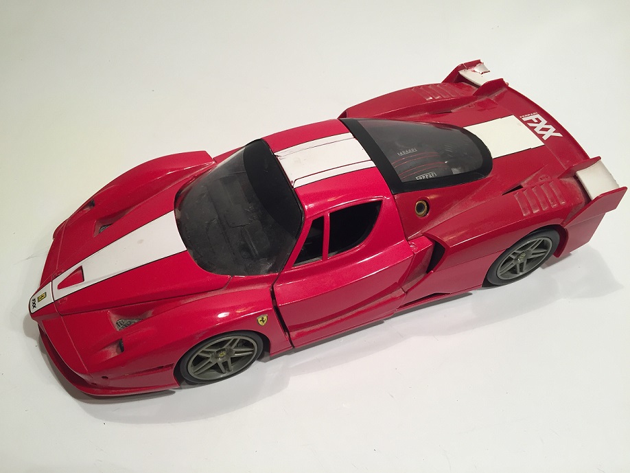 PIECE DETACHEE MINIATURE HOTWHEELS HOT WHEELS FERRARI FXX TMGM 1.18