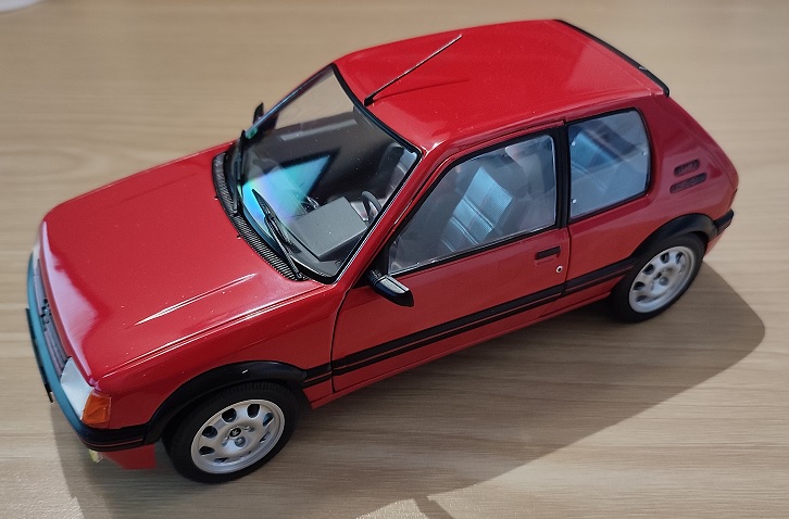 Pièce détachée miniature Peugeot 205 GTO Solido 1.18