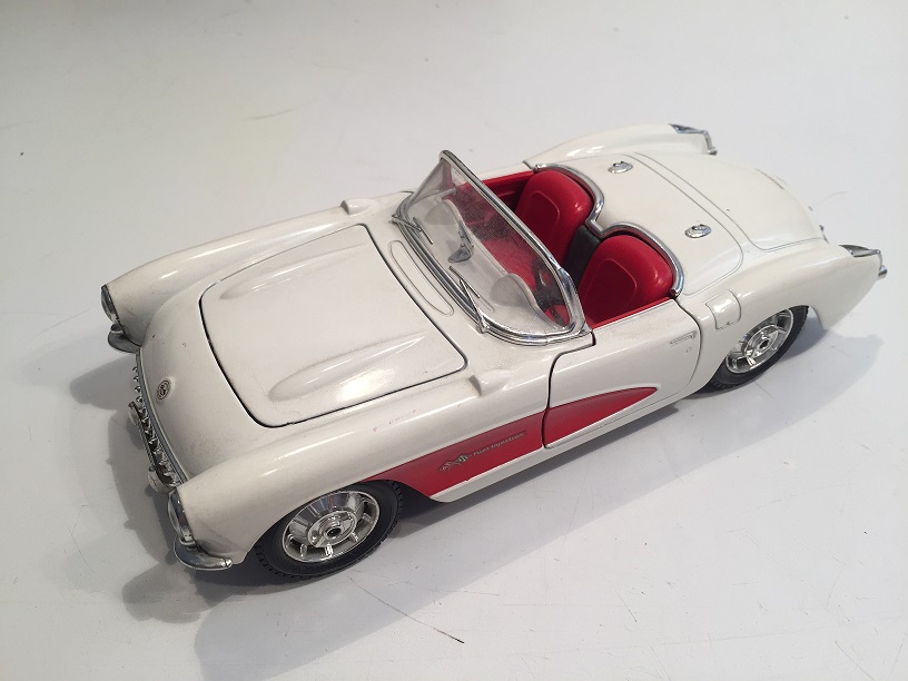 Pièce détachée miniature Chevrolet corvette de 1957 Burago 1/24 1/24e 1/24eme